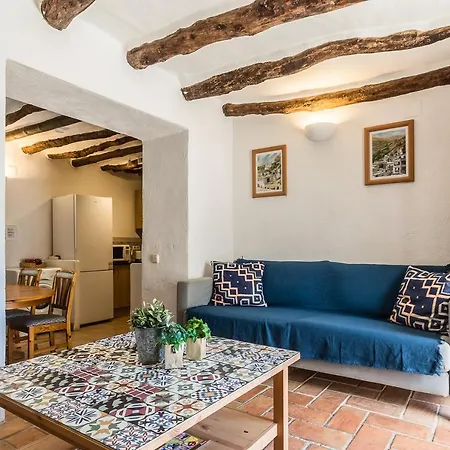 Holiday home Casa Mundo - 16th Century Traditional White With Pool *