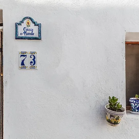 Casa Mundo - 16th Century Traditional White With Pool *