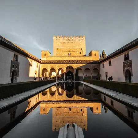Holiday home Casa Mundo - 16th Century Traditional White With Pool